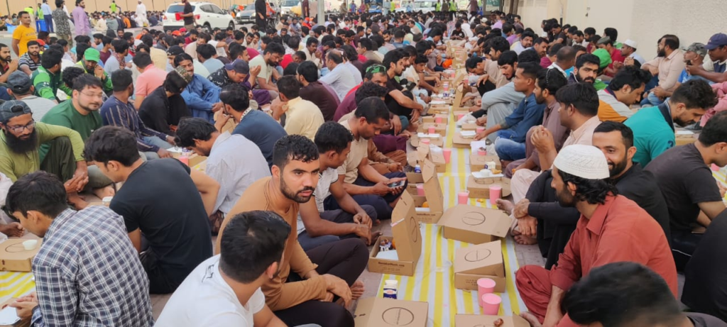 Dubai Iftar meals Distribution